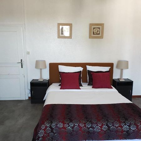 Cafe De France Eauze Bed & Breakfast Exterior foto