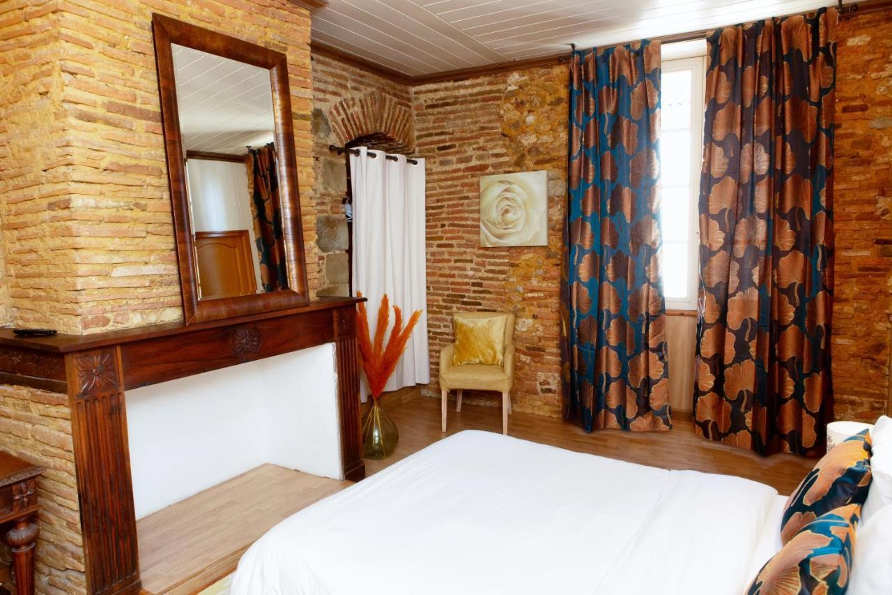 Cafe De France Eauze Bed & Breakfast Exterior foto