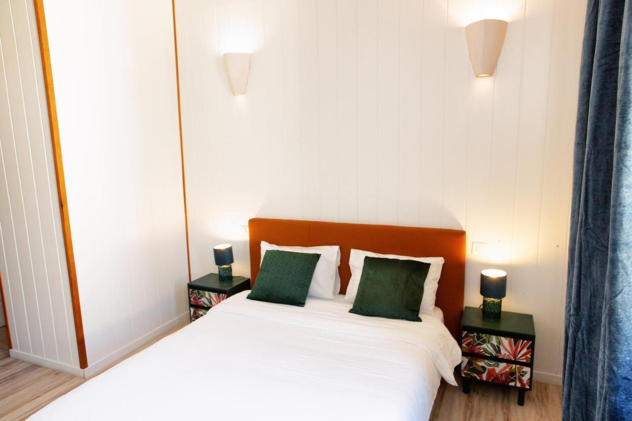 Cafe De France Eauze Bed & Breakfast Exterior foto