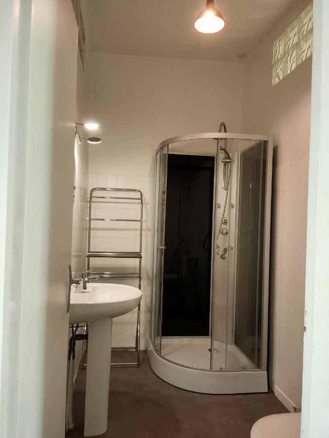 Cafe De France Eauze Bed & Breakfast Exterior foto